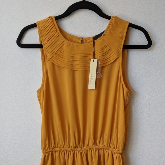 Sugarlips Magnolia Dress - Picture 2 of 5